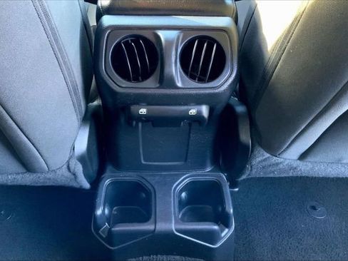 Used 2023 Jeep Wrangler Sport S image 25
