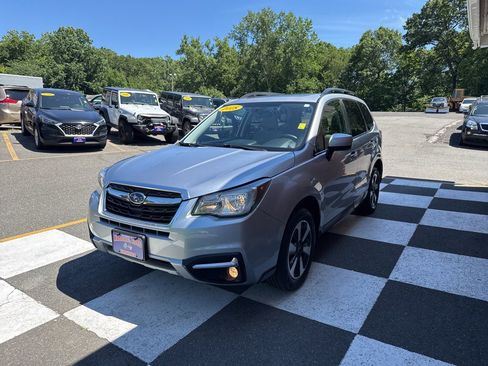 Used 2018 Subaru Forester 2.5i Premium AWD/4WD image 4