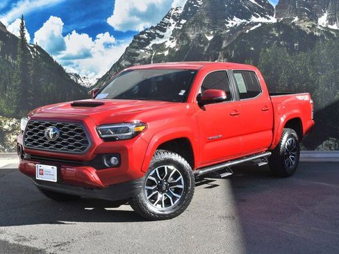 Used 2023 Toyota Tacoma TRD Sport image 6