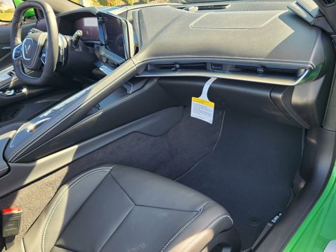 New 2026 Chevrolet Corvette Stingray Convertible w/ 1LT image 7