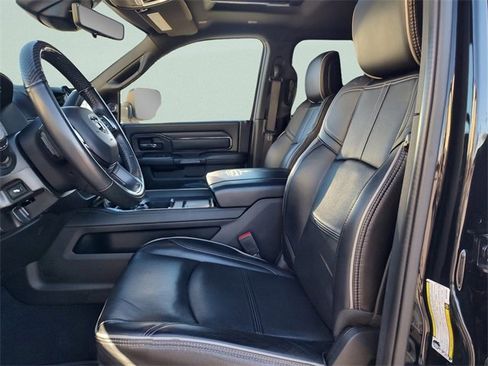 Certified 2022 RAM 2500 Limited image 32