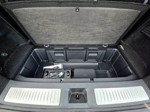 Used 2023 INFINITI QX60 Luxe AWD/4WD image 9
