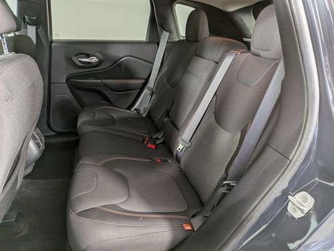 Used 2016 Jeep Cherokee 75th Anniversary AWD/4WD image 23