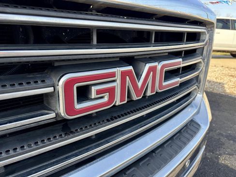 Used 2019 GMC Sierra 2500 SLT w/ Duramax Plus Package image 18