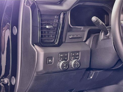 New 2026 GMC Sierra 3500 AT4 w/ AT4 Premium Plus Package AWD/4WD image 4