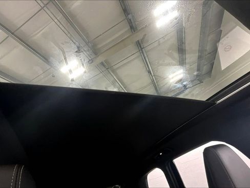 Used 2024 BMW X1 xDrive28i w/ M Sport Package image 20