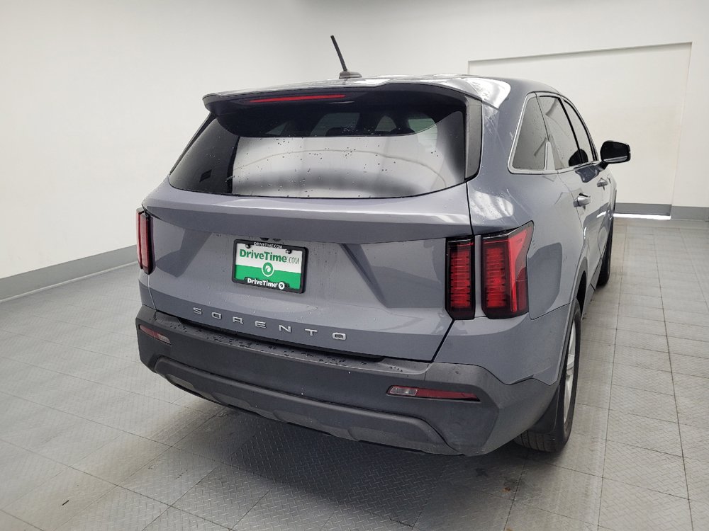 Used 2022 Kia Sorento LX FWD image 7