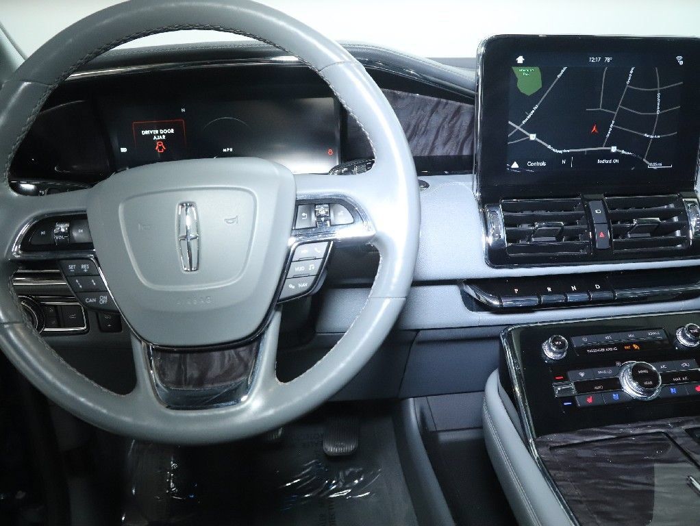 Used 2019 Lincoln Navigator Reserve w/ Cargo Package AWD/4WD image 43