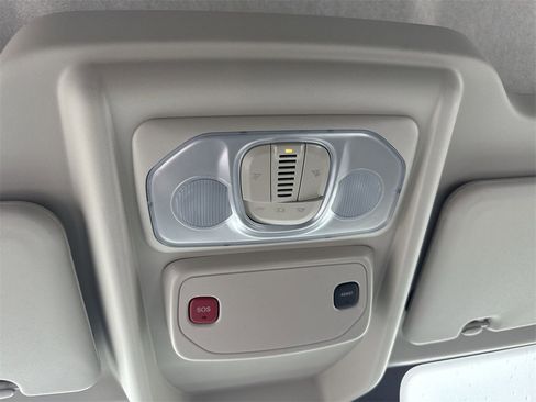 New 2026 RAM ProMaster 2500 w/ Convenience Group image 15