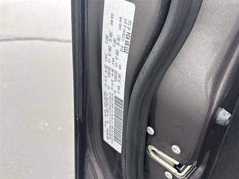 Used 2020 Jeep Compass Limited image 32