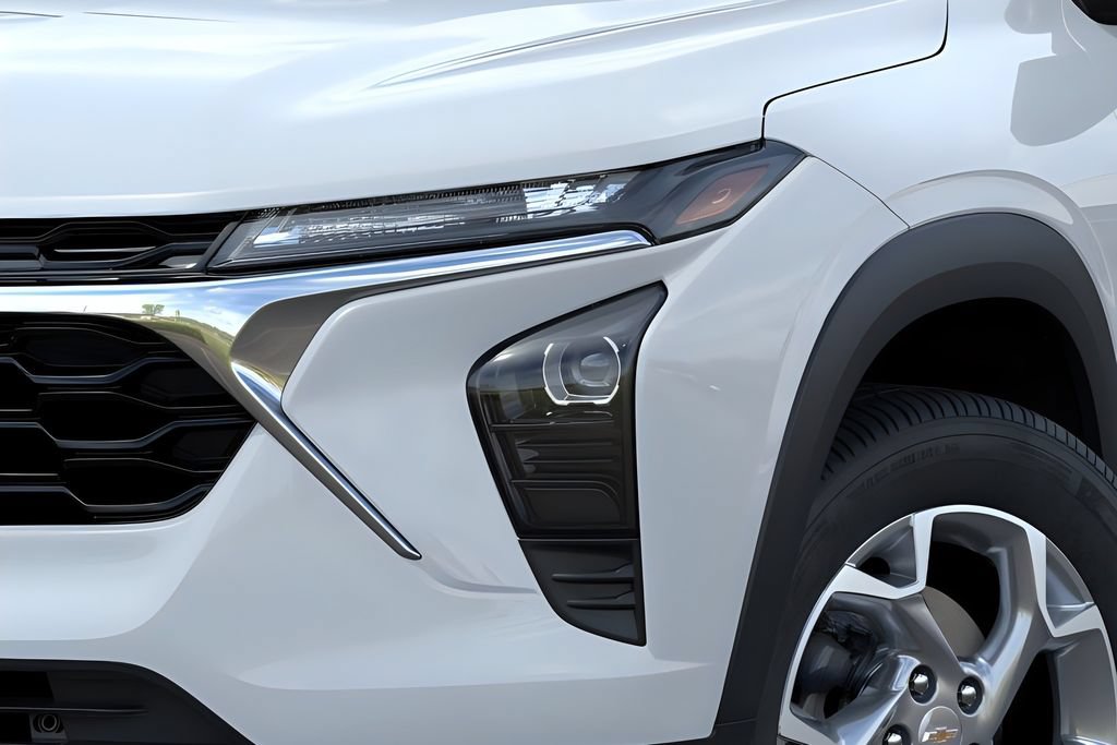 New 2026 Chevrolet Trax LS w/ LS Convenience Package FWD image 11