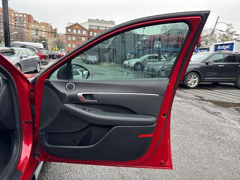 Used 2021 Hyundai Sonata SEL w/ Cargo Package image 11