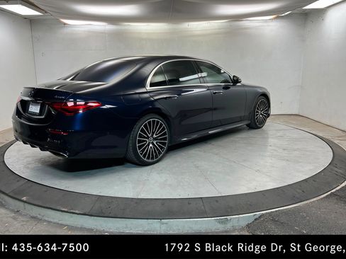 Certified 2022 Mercedes-Benz S 500 4MATIC image 5
