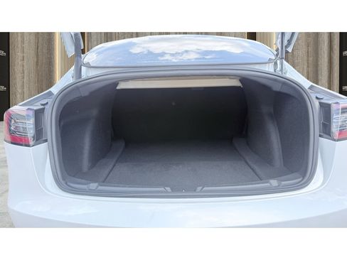 Used 2023 Tesla Model 3 Standard Range RWD image 12