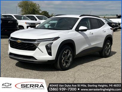 Certified 2024 Chevrolet Trax LT w/ Driver Confidence Package