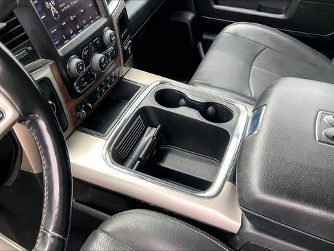 Used 2018 RAM 2500 Laramie AWD/4WD image 17
