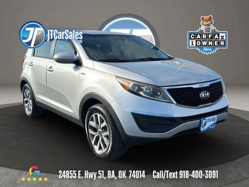 Used 2016 Kia Sportage LX image 1