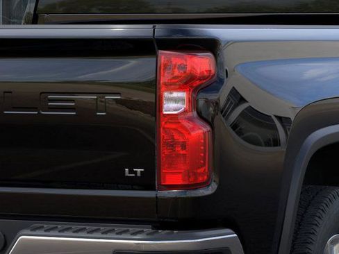 New 2026 Chevrolet Silverado 2500 LT w/ All Star Edition AWD/4WD image 11