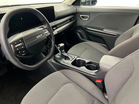 Used 2025 Kia K4 LXS image 16