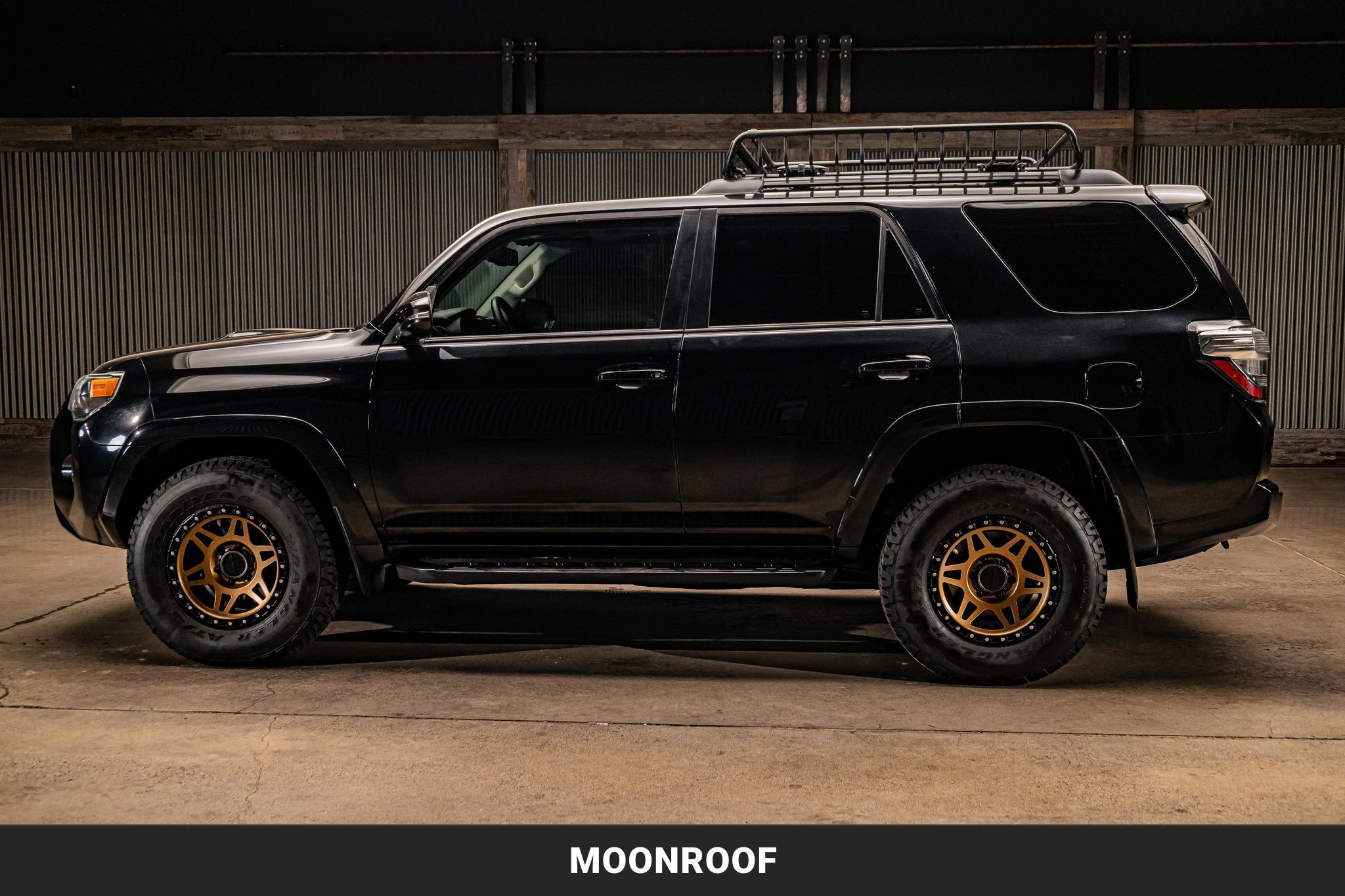 Used 2020 Toyota 4Runner Venture w/ Moonroof Package AWD/4WD image 5