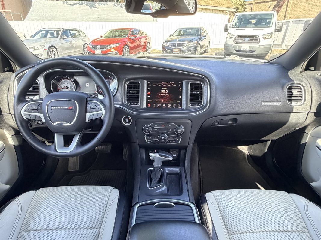 Used 2016 Dodge Charger R/T w/ Plus Group RWD image 25