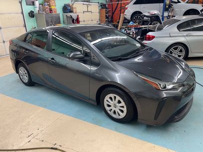 Used 2022 Toyota Prius LE