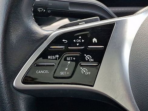 Used 2025 Mercedes-Benz CLA 250 image 23