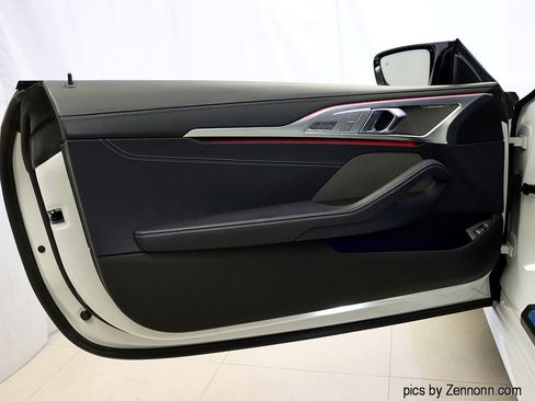 Used 2025 BMW M850i xDrive Coupe image 29