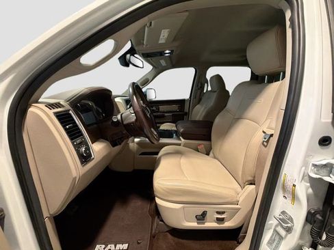 Used 2017 RAM 2500 Laramie w/ Convenience Group image 18