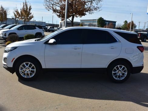 Used 2022 Chevrolet Equinox LT image 8