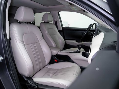 Used 2023 Honda HR-V EX-L image 18