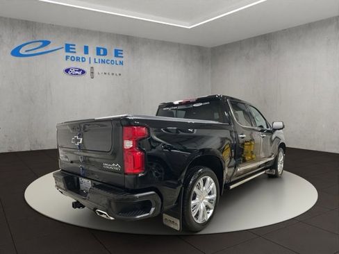 Used 2024 Chevrolet Silverado 1500 High Country w/ High Country Premium Package image 8