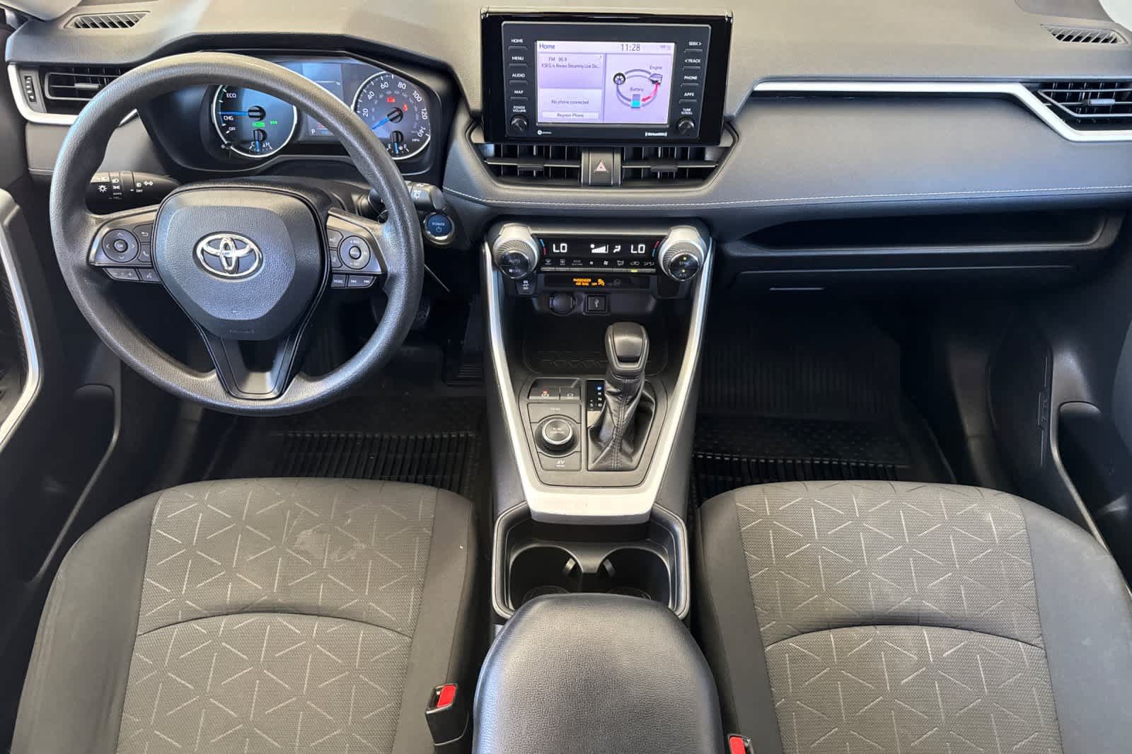 Used 2021 Toyota RAV4 XLE AWD/4WD image 3