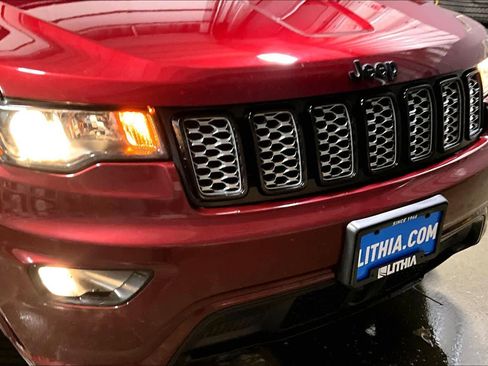 Used 2020 Jeep Grand Cherokee Altitude image 33