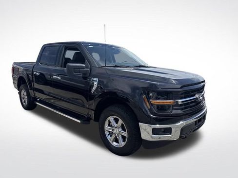 Certified 2025 Ford F150 XLT w/ Equipment Group 301A Standard AWD/4WD image 7