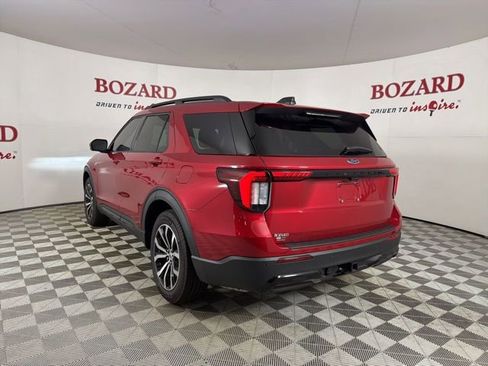 Used 2025 Ford Explorer ST-Line RWD image 6