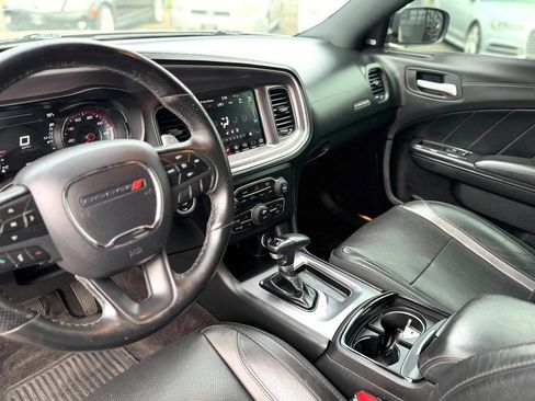 Used 2019 Dodge Charger SXT w/ Plus Group AWD/4WD image 11