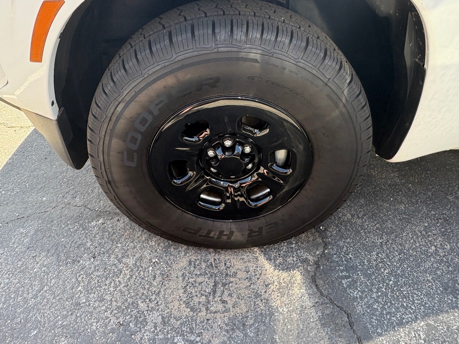 Used 2024 Nissan Frontier S RWD image 5