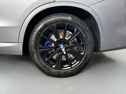Used 2024 BMW X5 xDrive50e w/ Executive Package image 33
