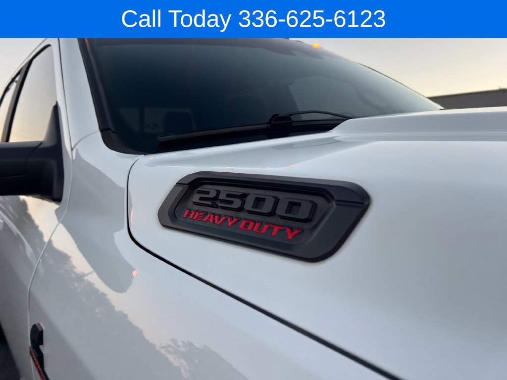 Used 2022 RAM 2500 Laramie AWD/4WD image 11