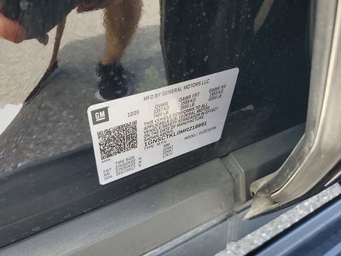 Used 2021 Chevrolet Tahoe High Country w/ Premium Package image 28