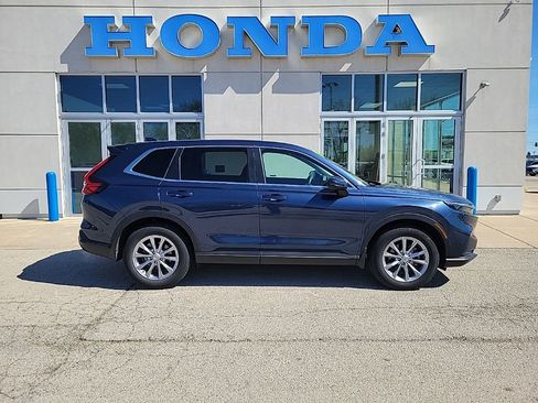 Used 2024 Honda CR-V EX image 4