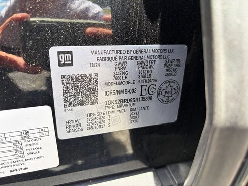 Used 2025 GMC Yukon Elevation AWD/4WD image 28