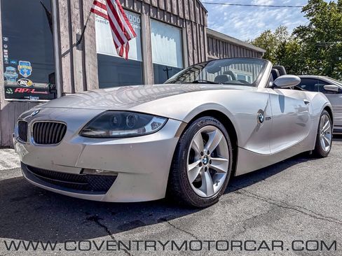 Used 2007 BMW Z4 3.0i RWD image 3