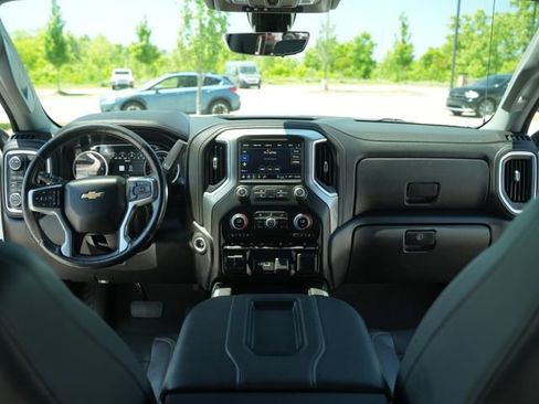 Used 2021 Chevrolet Silverado 1500 LTZ w/ Technology Package AWD/4WD image 25