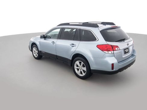 Used 2014 Subaru Outback 2.5i Premium AWD/4WD image 7