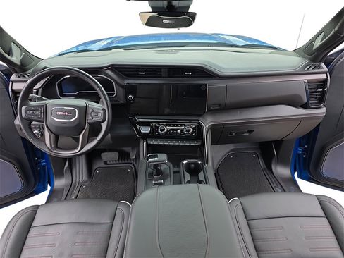 Used 2023 GMC Sierra 1500 AT4X image 9