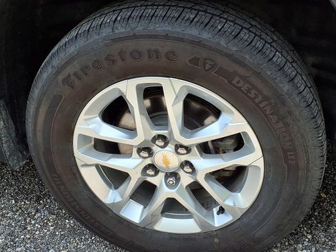 Used 2019 Chevrolet Traverse LT w/ LPO, Floor Liner Package AWD/4WD image 7