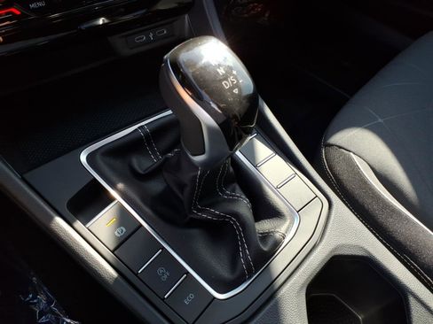 New 2026 Volkswagen Jetta Sport FWD image 18