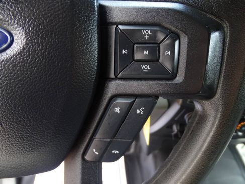 Used 2019 Ford F150 4x4 SuperCrew XL w/ Equipment Group 101A Mid image 15